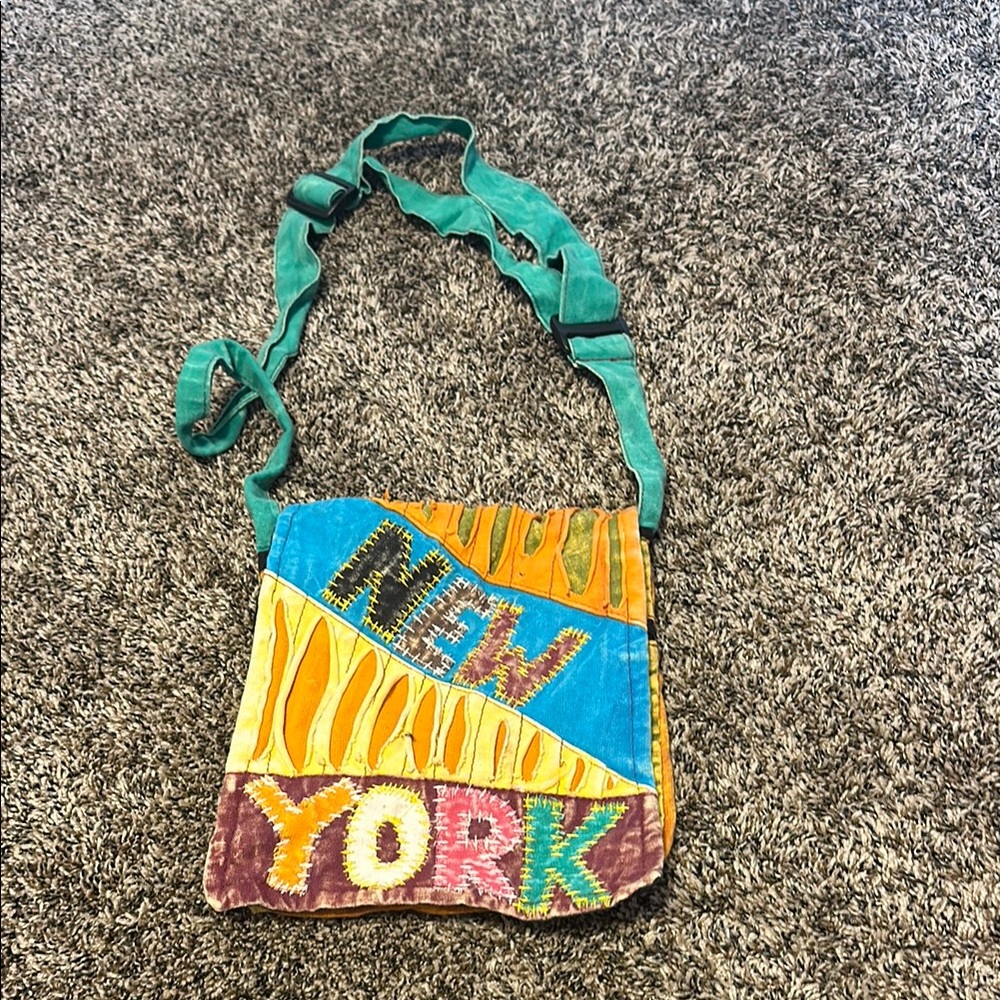 NWOT Colorful New York Shoulder Bag